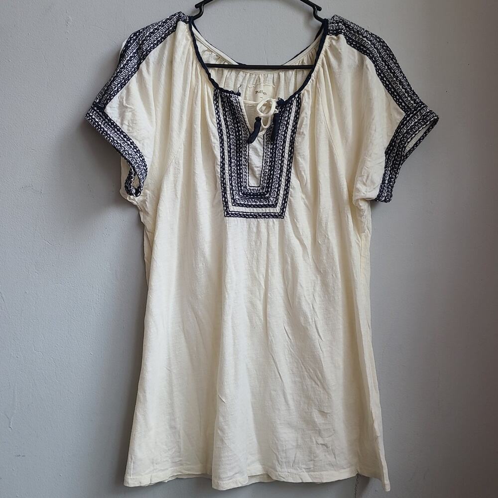Women's large Ruff Hewn beige shirt blue tribal hem keyhole tie front boho top